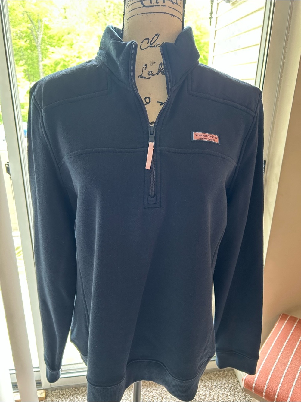 Vineyard Vines Navy Half-Zip Pullover Sweatshirt.  SIZE XL